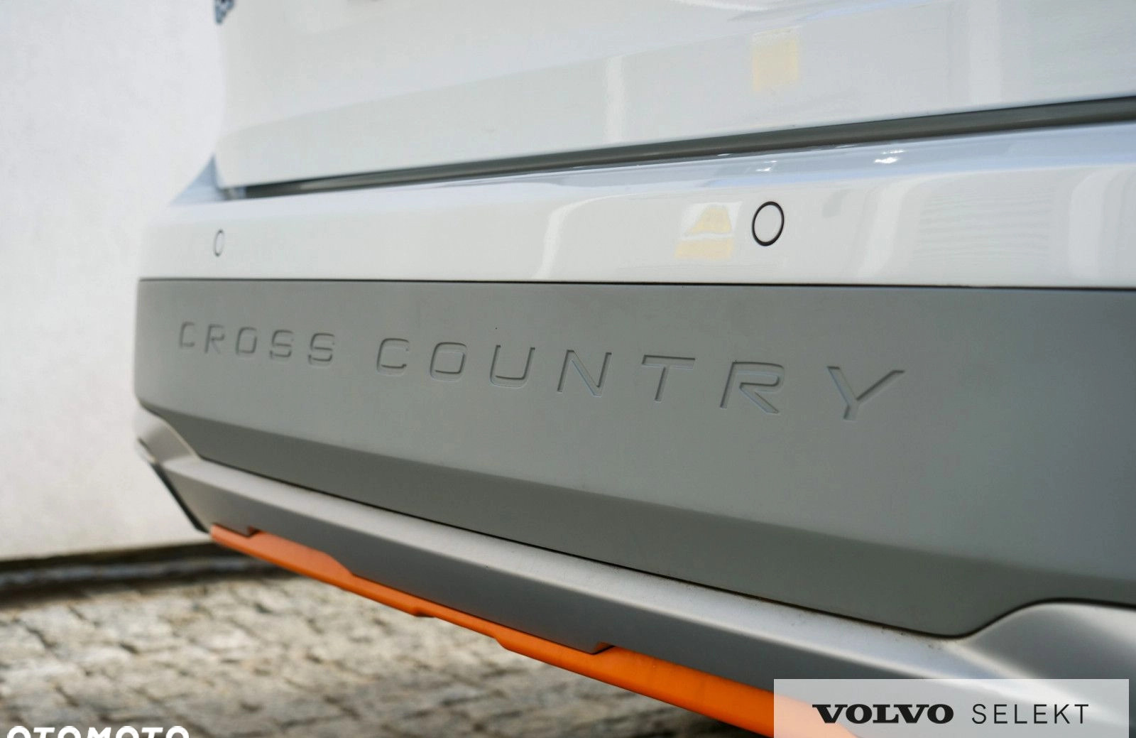 Volvo V90 Cross Country cena 152900 przebieg: 131120, rok produkcji 2018 z Gąbin małe 781